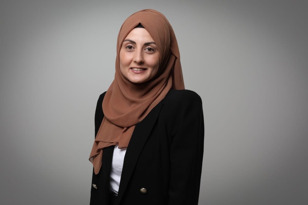 Über uns Elif Öztürk, Buchhalterin bei Akliman Personaldienstleistung